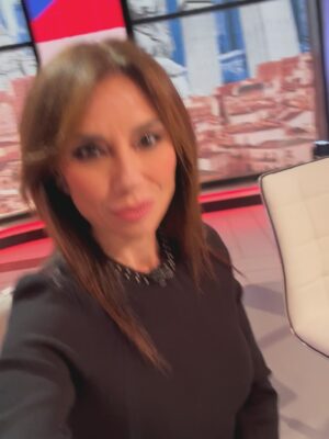 Marta Flich Instagram - DAG
HUFFPOST
FLORES vs Km