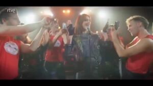 Marta Flich Instagram - SALTO de la emoción de haber estado en Telepasión 📺 en TVE1 🎉🙌🏻💕

🎤🎸🎹 Maravillosas Julia, Sara, Rocío y Silvia ❤️🙌🏻

@algrano_rtve @rtve