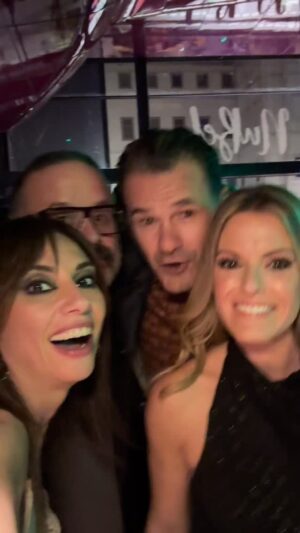 Marta Flich Instagram - Gente bien Reguapa ol de rat en el fiestón de los 25 añitos de @vertele_oficial ❤️.
