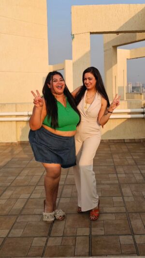 Maryam Zakaria Instagram - 🔥Just two queens doing what we do best:
living loud and dancing harder... 🔥
@maryamzakaria
#reelsinstagram #trend #viral #for you #dance