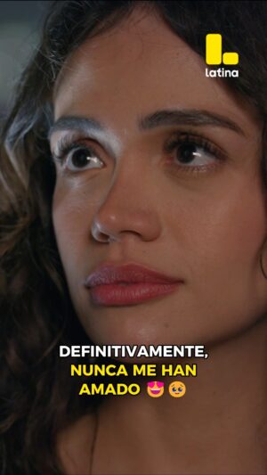 Mayra Goñi Instagram - SENTÍ MARIPOSITAS EN EL ESTÓMAGO Y NI ES PARA MÍ 😍❤️🦋 | VALENTINA VALIENTE
👉No te pierdas #ValentinaValiente de lunes a viernes a las 8:00 pm💛💚