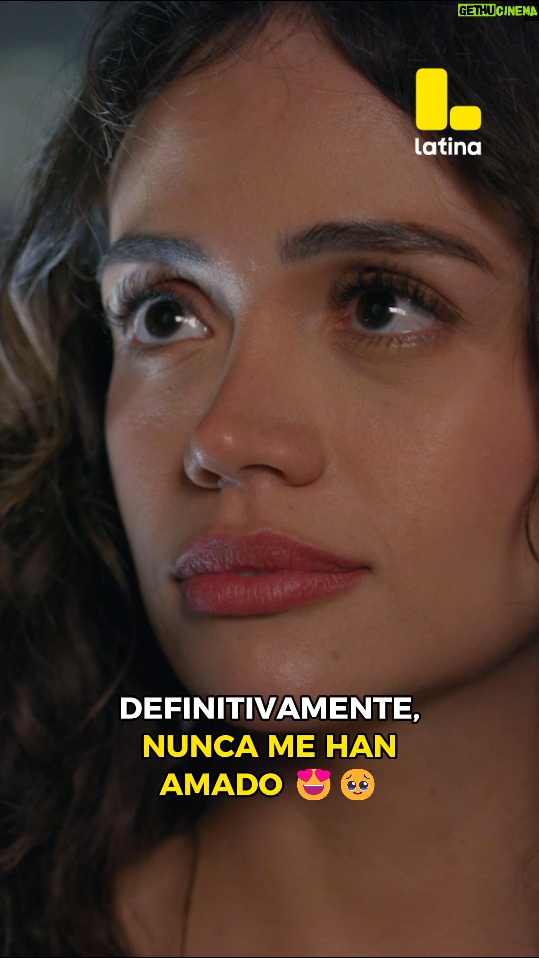 Mayra Goñi - 5.6K Likes - SENTÍ MARIPOSITAS EN EL ESTÓMAGO Y NI ES PARA MÍ 😍❤️🦋 | VALENTINA VALIENTE

👉No te pierdas #ValentinaValiente de lunes a viernes a las 8:00 pm💛💚