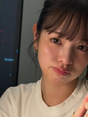 Mayuu Yokota Instagram - 🇦🇪🍀🫶🤸‍♂️🦌
今回もみんなでロケ頑張りました！

そして、皆さま今年もありがとうございました！
良いお年をお迎えください🫶
