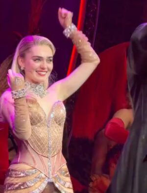 Meg Donnelly Instagram - i still can’t find the right words, but thank you everybody for the loudest, incredible energy last night. wow!!!!! what a fun weekend with the most amazing people in the whole wide world 🥹 i truly cannot believe my dream came true.