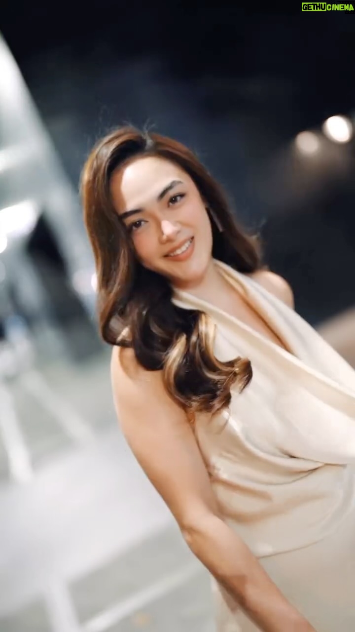 Meg Imperial - 4.4K Likes - A night to remember. ✨🎂

🎥 @aeronyphotos 
🍽️ @eat.sabai