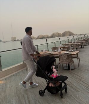 Megan Thomson Instagram - Cece’s first passport stamp 🇦🇪
