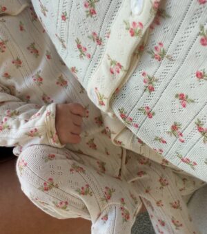 Megan Thomson Instagram - Matching with my bestie @thenapco 🌷
My baby girl is 7 weeks old 🥹 where has that time gone! ngl, I’ve been struggling lately with what to wear and learning to love my new body. When I was pregnant I absolutely loved my bump knowing I was growing my baby girl but 7 weeks post c section I’m struggling & just don’t seem to feel good in anything I put on! I have a wardrobe room full of clothes but still nothing fits, I keep having to remind myself it’s only been x amount of weeks, I’m recovering from major surgery and I know this is soo minor. I am so grateful my body made my beautiful baby girl that I can now wear matching outfits with (hehe dream come true)