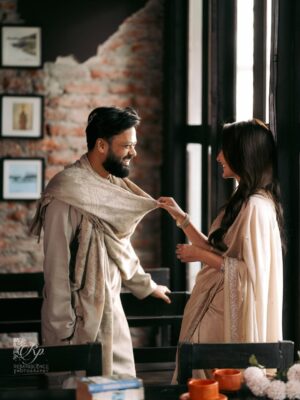 Mehazabien Chowdhury Instagram - We grew up together.
We fought the world together.
14 years later, 1 year married
and I’d still choose you in every lifetime.

Captured by @umer.aiman.khan | @reminiscence_photography
Makeover by @zahidkhanbridalmakeover 
Wearing @guzel_bd | @anzara.official 
Location @boithok.cafe