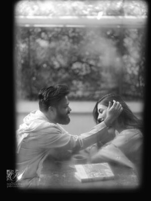 Mehazabien Chowdhury Instagram - We grew up together.
We fought the world together.
14 years later, 1 year married
and I’d still choose you in every lifetime.

Captured by @umer.aiman.khan | @reminiscence_photography
Makeover by @zahidkhanbridalmakeover 
Wearing @guzel_bd | @anzara.official 
Location @boithok.cafe