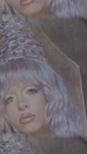 Melanie Martinez Instagram - .・゜・𐃯 ✼ ・゜・.
