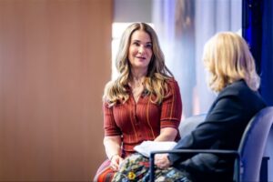 Melinda Gates Instagram - Thank you to the @rmwritersfest for inviting me to talk about my book, The Next Day, with the iconic @doriskgoodwin last week. ❤️