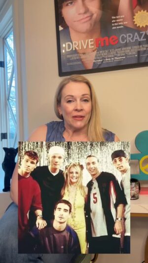 Melissa Joan Hart Instagram - This episode of #sabrinatheteenagewitch was “larger than life” with @backstreetboys and such a fan favorite.  What was your favorite episode of #STTW?
#BobMackie jumpsuit