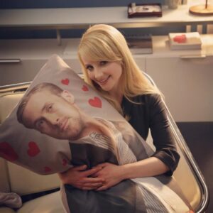 Melissa Rauch Instagram - So many wonderful #2016 memories…trying to figure out why the majority of my camera roll that year was overflowing with slightly different versions of the last pic.