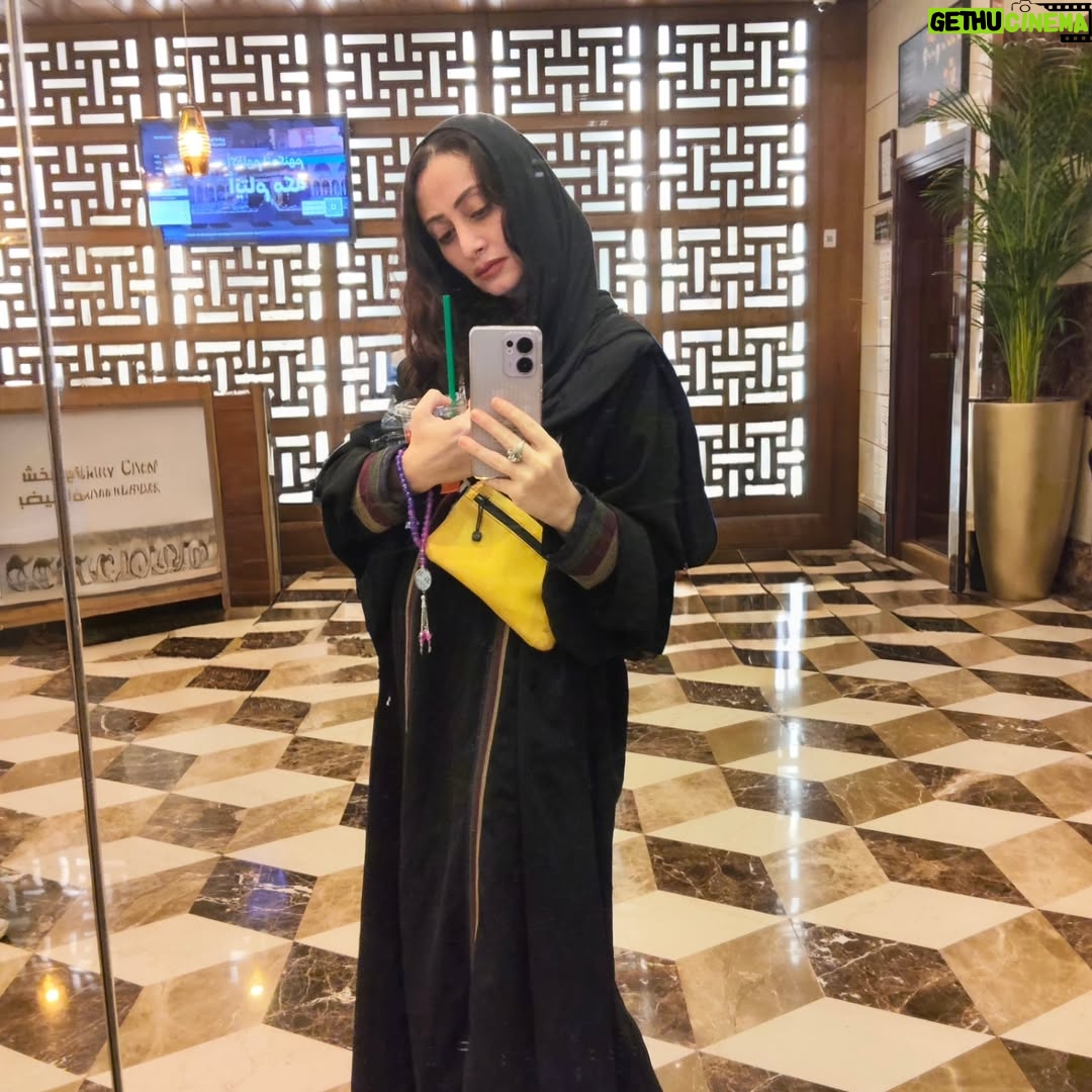 Menna Badr - 3 Likes - رمضان كريم عليكم ان شاء الله 
ان شاء الله شهر كله خير و رحمه وبركات و عفو