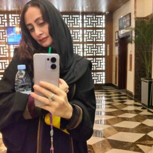 Menna Badr Instagram - رمضان كريم عليكم ان شاء الله 
ان شاء الله شهر كله خير و رحمه وبركات و عفو