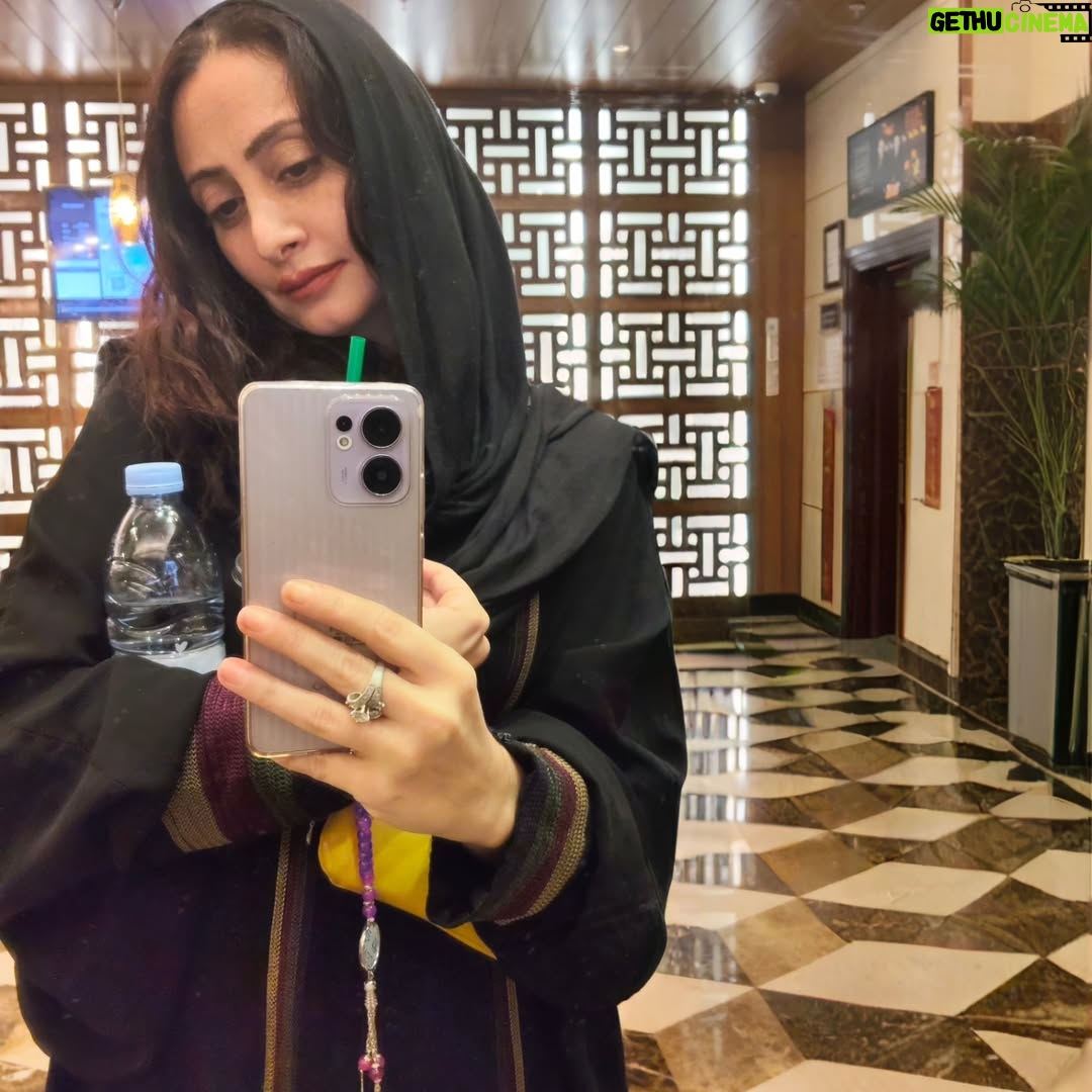 Menna Badr - 3 Likes - رمضان كريم عليكم ان شاء الله 
ان شاء الله شهر كله خير و رحمه وبركات و عفو