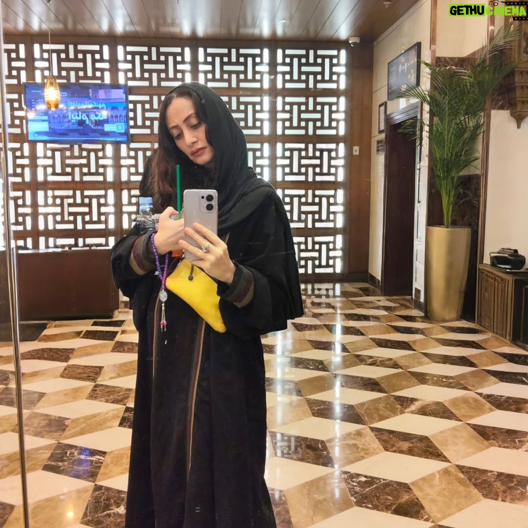 Menna Badr - 3 Likes - رمضان كريم عليكم ان شاء الله 
ان شاء الله شهر كله خير و رحمه وبركات و عفو