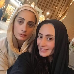 Menna Badr Instagram - والحمد الله ربنا كرمني رزقها لي اروح اطهر مكان علي الارض للمره الثانيه في 2025
الحمد الله علي إتمام العمره
وربنا كرمني وعملت عمره لي وعمره ل ابويا الله يرحمه
الحمد الله لجلال وجهك وعظيم سلطانك
اللهم تقبل منا ولا تترك لنا دعاء ولا ذبنا إلا غفرته
يارب الحمد لله الذي بلغني
هواء مكة
وسكينه مكة
وأرض مكة
وسكينه و روح المدينه المنوره وزياره النبي  الروضه الشريفه في المسجد النبوي الشريف 
الحمد لله على تمام العمرة
احلي راحله رحلتك مع الله
وانت معاك اغلي اتنين في حياتك امي و اختي 
واخي الذي لم تلده امي زوج اختي مصطفي سالم 
ادعو لي ابي بالرحمه والمغفره والعفو 
اللهم اكتب لي العوده يارب العالمين
ربنا يرزق كل مشتاق