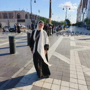 Menna Badr Instagram - والحمد الله ربنا كرمني رزقها لي اروح اطهر مكان علي الارض للمره الثانيه في 2025
الحمد الله علي إتمام العمره
وربنا كرمني وعملت عمره لي وعمره ل ابويا الله يرحمه
الحمد الله لجلال وجهك وعظيم سلطانك
اللهم تقبل منا ولا تترك لنا دعاء ولا ذبنا إلا غفرته
يارب الحمد لله الذي بلغني
هواء مكة
وسكينه مكة
وأرض مكة
وسكينه و روح المدينه المنوره وزياره النبي  الروضه الشريفه في المسجد النبوي الشريف 
الحمد لله على تمام العمرة
احلي راحله رحلتك مع الله
وانت معاك اغلي اتنين في حياتك امي و اختي 
واخي الذي لم تلده امي زوج اختي مصطفي سالم 
ادعو لي ابي بالرحمه والمغفره والعفو 
اللهم اكتب لي العوده يارب العالمين
ربنا يرزق كل مشتاق