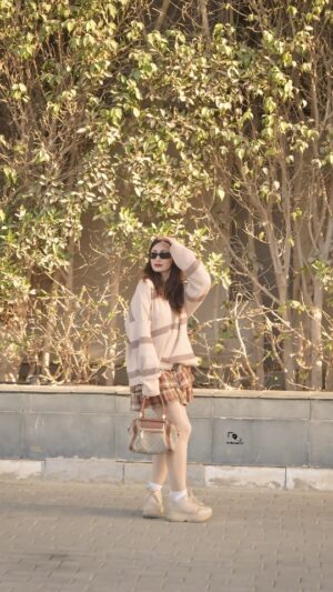 Menna Badr Instagram - New Photoshop#winter_2026
By:@tnp_hotography
Hairdresser @malakmagd_beauty_salon