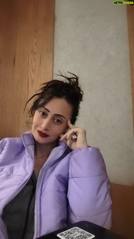 Menna Badr - 448 Likes - #برجـالجوزاء 💚