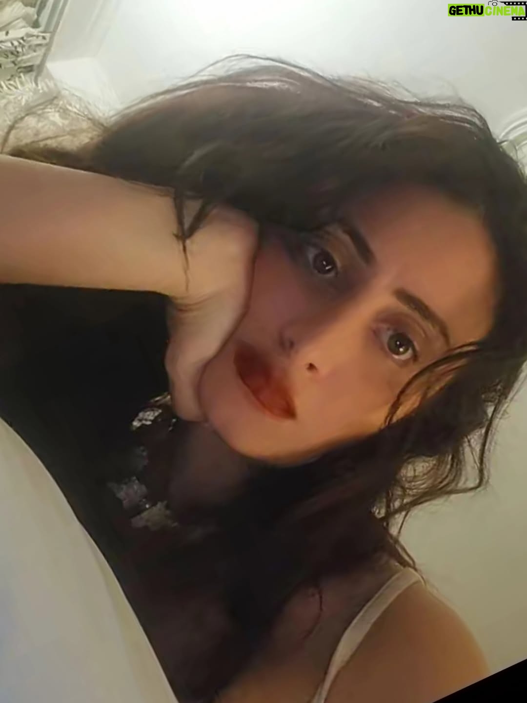Menna Badr - 3 Likes - ❤️💋