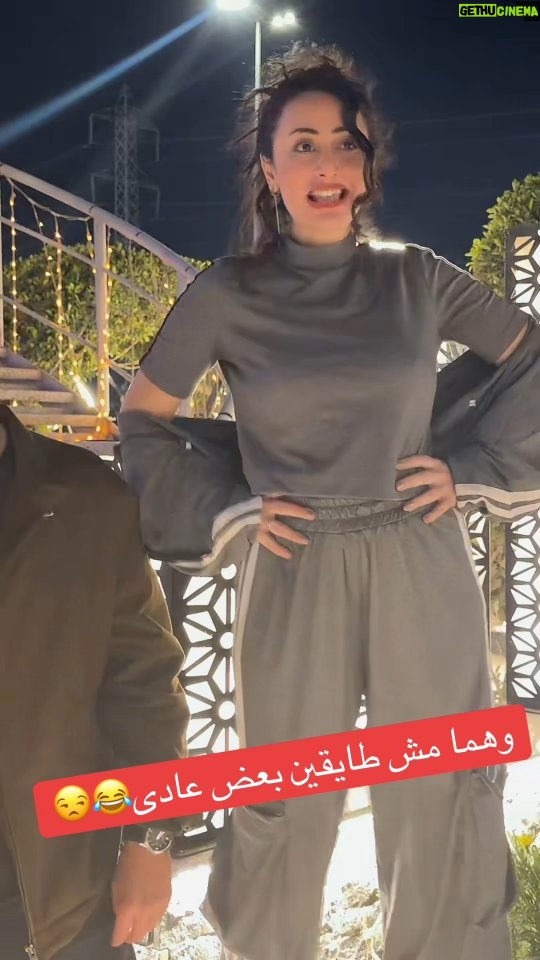 Menna Badr - 202 Likes - عيد سعيد عليكم 
احنا واصحابي بنقولكم عيد سعيد