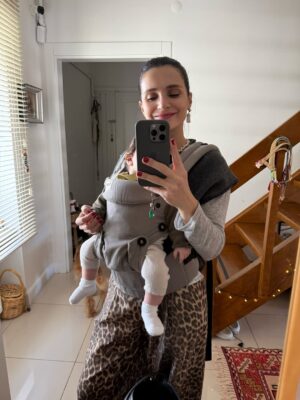 Meriç Aral Instagram - 🧿bir yerden başlıyorum 🌹🌹🌹🌹🌹❤️🌹🌹🧿