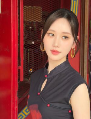 Methika Jiranorraphat Instagram - 新年快乐🧧