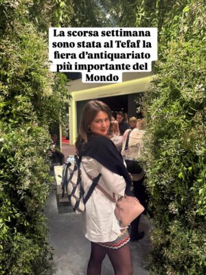 Michela Giraud Instagram - Va bene, in questo post l’ho presa larga, ma confido nelle vostre capacità intellettuali 🗳️ 🧹 
.
.
.
#referendum