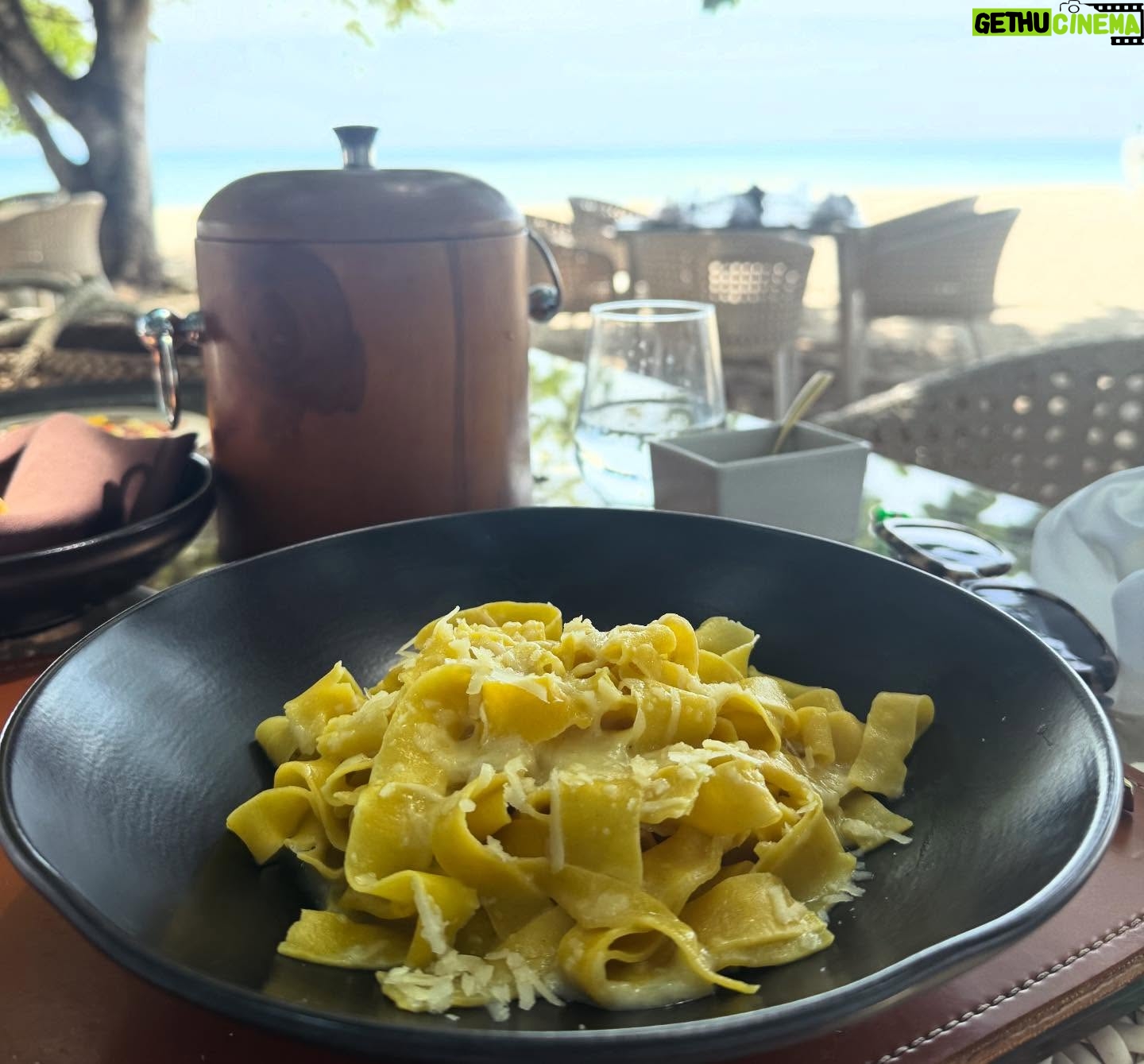 Michela Giraud - 14.8K Likes - “Ma vediamo un filmato. Grazie, regia”.