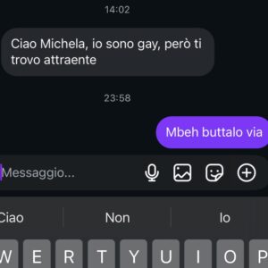 Michela Giraud Instagram - È Natale, piamose tutto.
#vabenelostesso