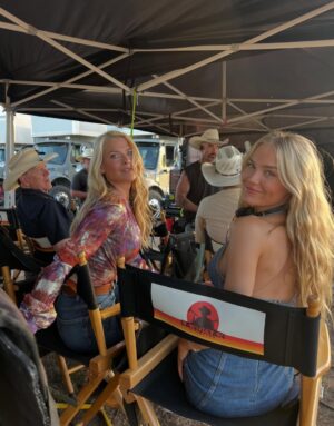 Michelle Randolph Instagram - I love this family. ohhhh I just can’t wait for season 3 @landmanplus