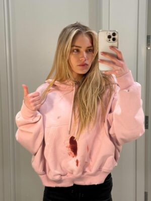 Michelle Randolph Instagram - ghost face called… @screammovies in theaters today 🔪☎️