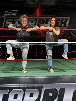 Mickie James Instagram - Big thanks to @sowrestlingcali & all the fans who showed up Saturday Night!
Shoutout to Louis for handling extraordinary circumstances like a champ & giving the fans a memorable night! Appreciate you, brother!
Thank you for having me ❤️ We’ll be back soon! 🤘
#wwe #tnawrestling #fy #mickiejames