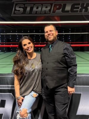 Mickie James Instagram - Big thanks to @sowrestlingcali & all the fans who showed up Saturday Night!
Shoutout to Louis for handling extraordinary circumstances like a champ & giving the fans a memorable night! Appreciate you, brother!
Thank you for having me ❤️ We’ll be back soon! 🤘
#wwe #tnawrestling #fy #mickiejames