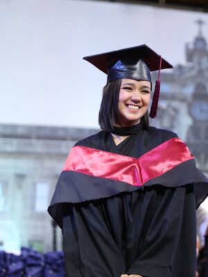 Mikee Quintos Instagram - feels wrong to not have these pics on my feed. 

These people motivated me through the hard college all nighters. And though it took longer than expected, a promise is a promise! No regrets cause i’ve never seen my mom and dad more proud of me in my life, it was almost offending. HAHAHA Kidding aside, I’ll keep working hard to make the whole fam, and my little self proud!! Love you guys. Thank you. 🥹🫶🏻 

#USTArchitecture