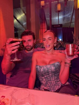 Millie Court Instagram - Home 🥹🏡🫶🏼

These last 4 days returning home have been nothing short of amazing. Spending time with our nearest and dearest that I missed SO much, combining our UK&US family and being a lil tour guide for Zachary 😭 on top of the world right now pinch me!!!!