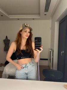 Actress Mine Tugay HD Photos and Wallpapers January 2026