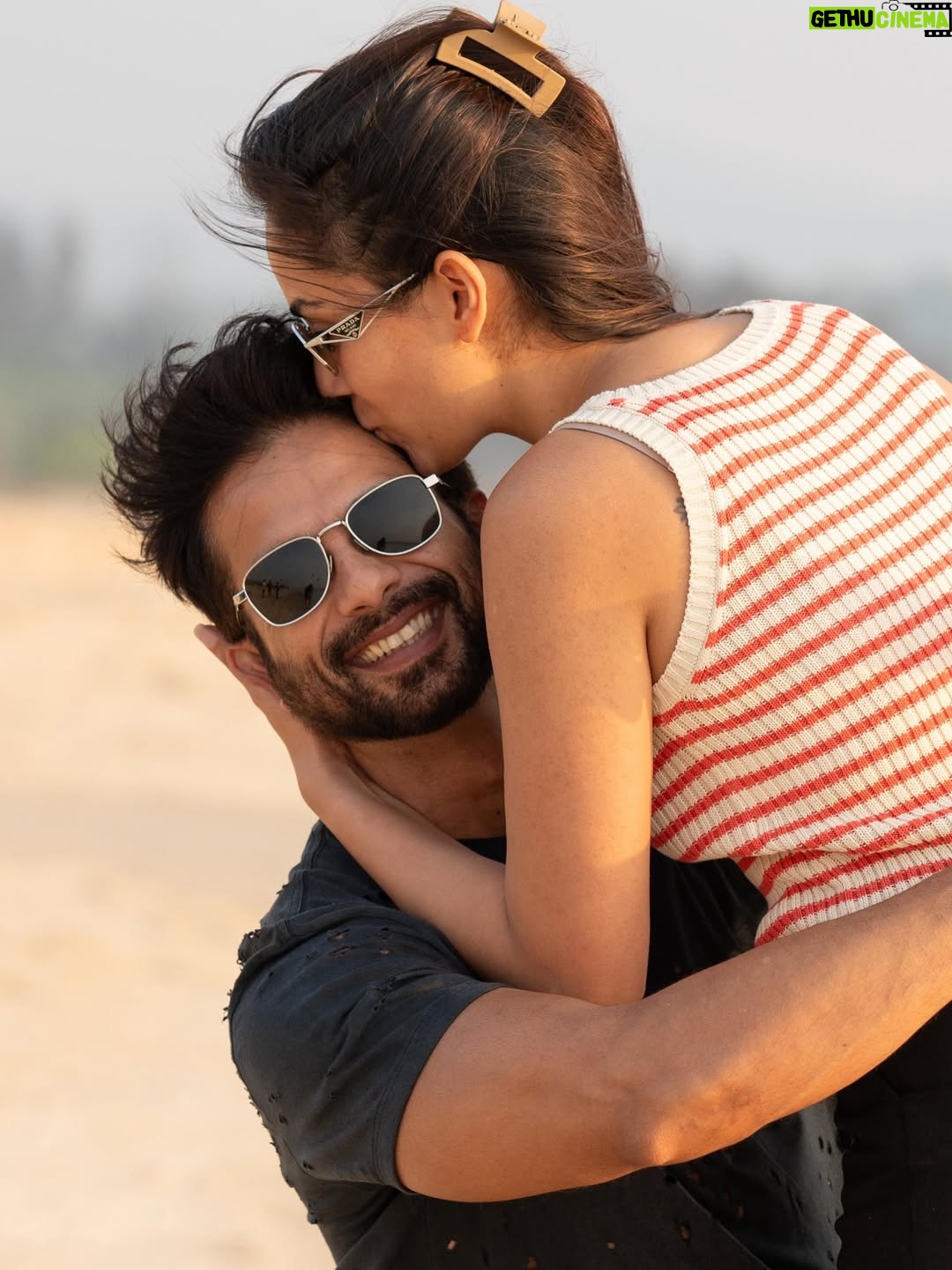 Mira Rajput - 1.5 Million Likes - Simply the best.. Happy Birthday love of my life ❤️
