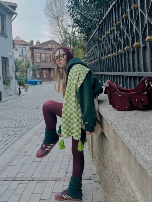 Miray Akay Instagram - Bu da benim tasarımım 🥽