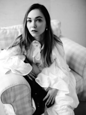 Miray Akay Instagram - No sir, it didn’t happen like that…

Photo By: @d.a.igorevna
