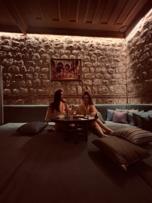 Miray Akay Instagram - EN iyi pazar aktivitesi 🧖‍♀️

#reklam değildir
