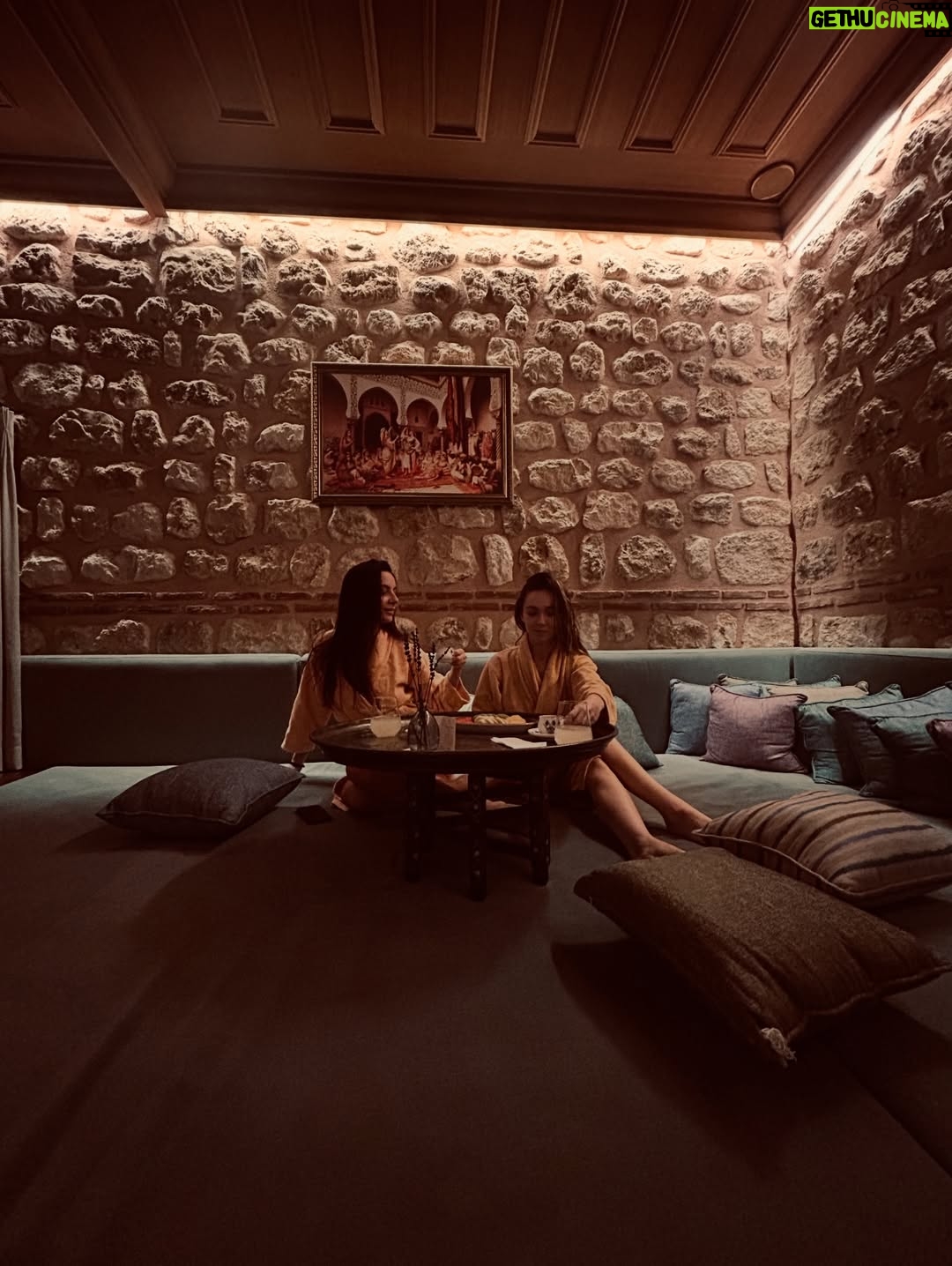 Miray Akay - 15.1K Likes - EN iyi pazar aktivitesi 🧖‍♀️

#reklam değildir