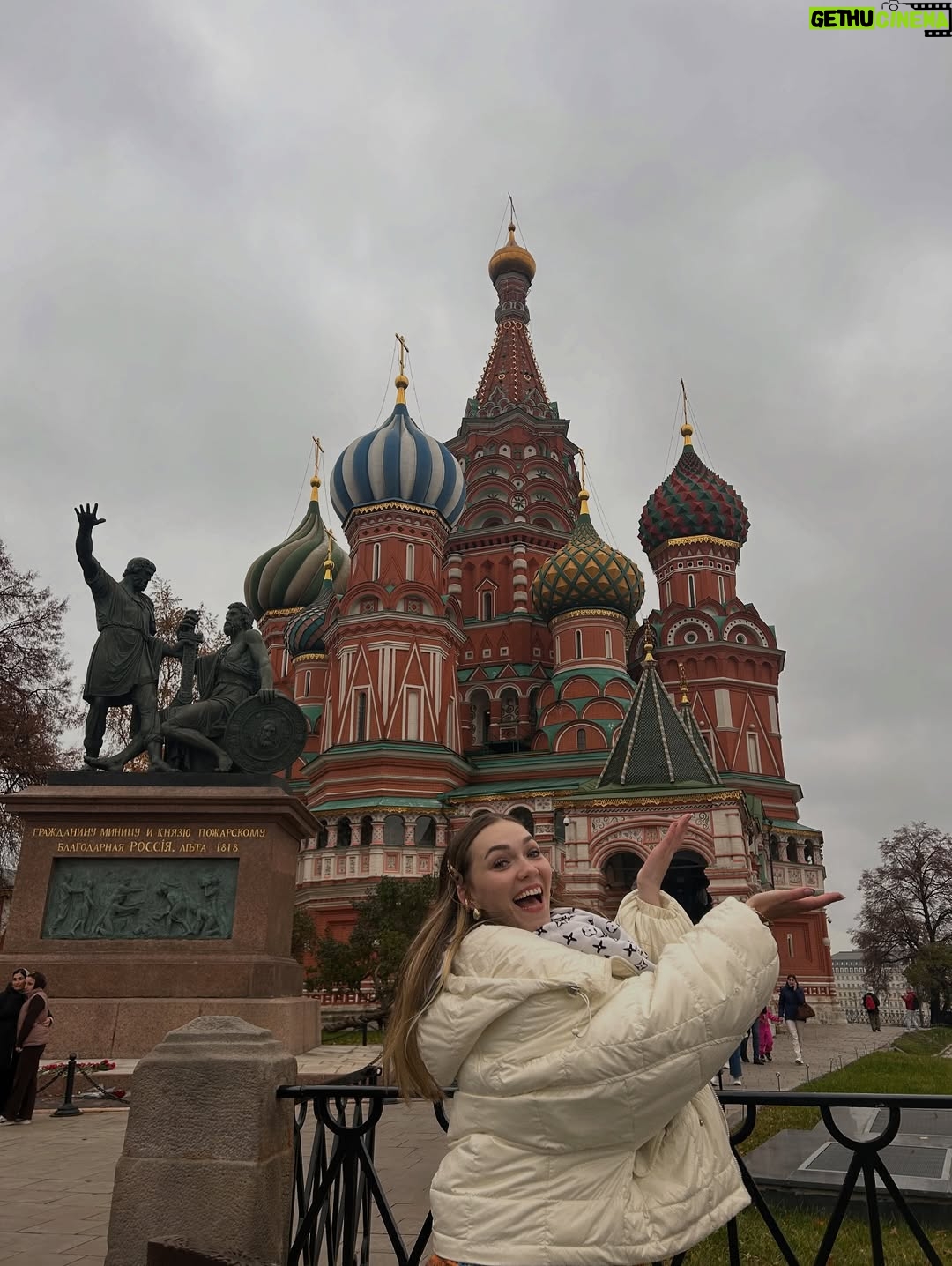 Miray Akay - 9.6K Likes - MiRaSLaVa İn MoSkOvA 

SLAV DUMP 🪆

(Mecbur #reklam)
