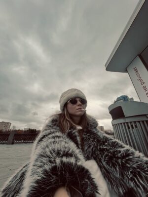 Miray Akay Instagram - MiRaSLaVa İn MoSkOvA 

SLAV DUMP 🪆

(Mecbur #reklam)