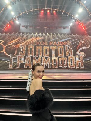 Miray Akay Instagram - MiRaSLaVa İn MoSkOvA 

SLAV DUMP 🪆

(Mecbur #reklam)