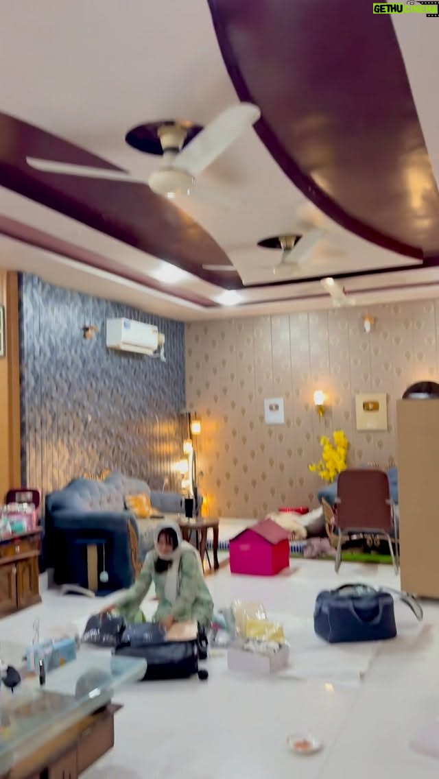 Miss Wow - 23.1K Likes - Going to Madina ❤️ #reels #viral #indianreels