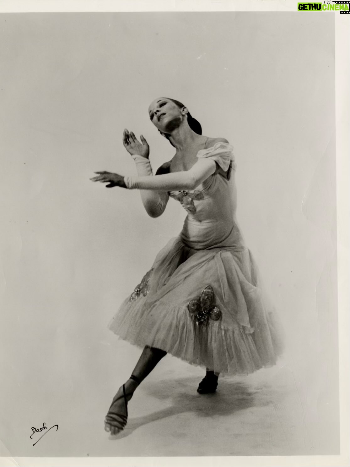 Misty Copeland - 55K Likes - Black history in dance is not a footnote. It is foundational. Celebrating the artists whose vision, strength, and presence continue to shape the future of ballet and beyond. 🖤

1. Calvin Royal III
2. Frances Jimenez, Delores Browne,  Alice Mayes
3. Raven Wilkinson 
4. Brooklyn Mack
5. Joan Myers Brown, Mary Johnson
6. Arthur Mitchell
7. Janet Collins
8. Lorraine Graves, Keith Saunders
9. Harper Watters
10. Judith Jamison