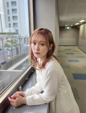 Miu Suzuki Instagram - 真っ白❄️